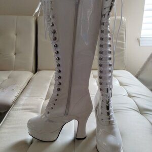 Women's Size 7 FUNTASMA EXOTICA 2020 Platform BOOTS 615691